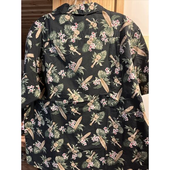 Malihini Vintage Men’s XL Black Floral SS Button Down Cotton Hawaiian Shirt - Picture 6 of 16